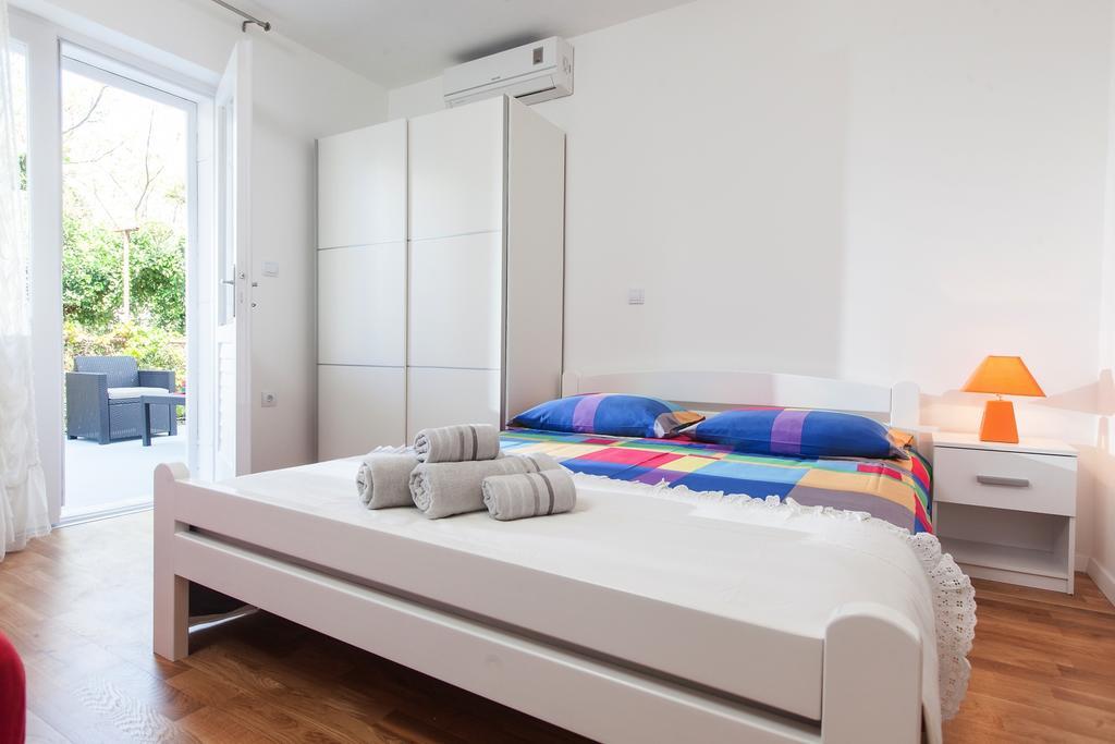 Apartments Filipeti Makarska Eksteriør bilde
