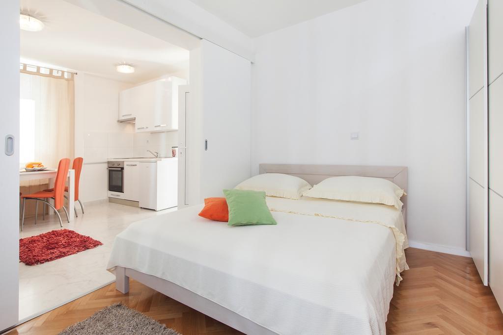 Apartments Filipeti Makarska Eksteriør bilde